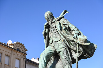 France français statue Victor Hugo ecrivain Thionville auteur lorraine
