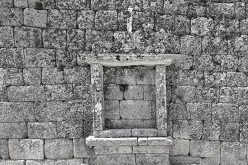 Niche in the city ramparts, Sortelha, Serra da Estrela, Beira Alta, Portugal