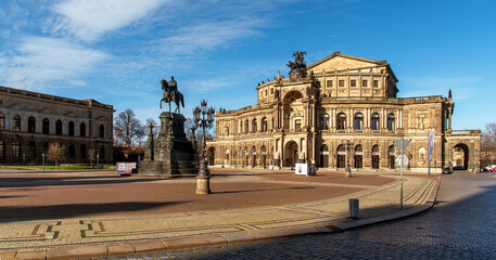 Fototapeta premium Dresden, Saxony, Germany. View of the opera house and square 