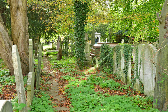 London; Hampstead; England - October 21 2021 : Cemetery