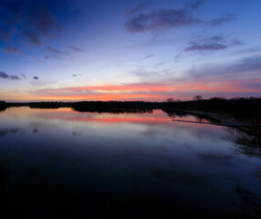 Fototapeta na wymiar Landschaftsfotografie | Sonnenuntergang | blaue Stunde
