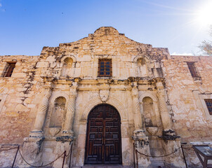 Naklejka premium Sunny view of The Alamo