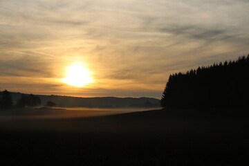 Sonnenaufgang auf der Schwäbischen Alb