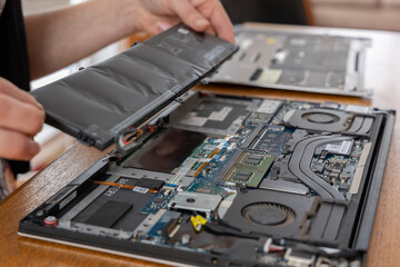 Laptop battery replacement - 486347252
