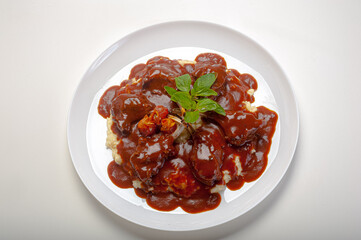 Ribs with BBQ Sauce and Mashed Potatoes