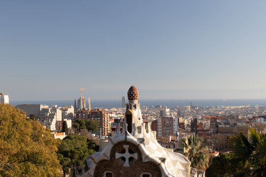 Vista da Cidade de Barcelona dentro do Parc Guell