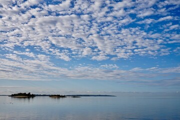 沖縄県宮古島　朝凪の風景