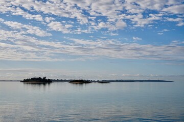 沖縄県宮古島　朝凪の風景