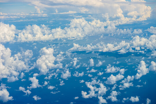 cloudscape © anuchit2012