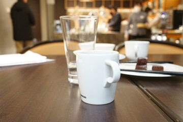 Food and Drinks on the Table at Cafe over blurred background  - カフェ テーブルの上の食事 