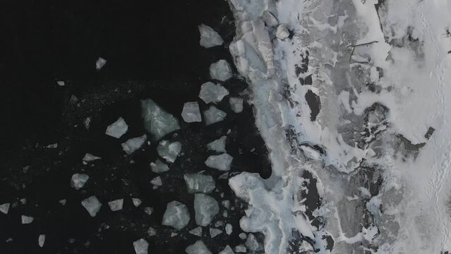 Icebergs ice pieces floting on Lake Superior, winter