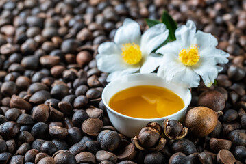 Pressed vegetable oil golden tea seed oil