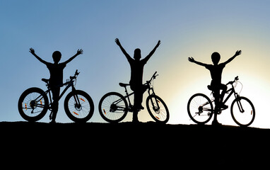 Obraz premium successful, dynamic, energetic and enthusiastic young cyclists