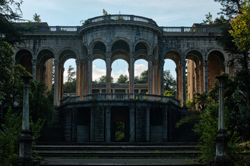 Obraz premium abandoned resort in georgia