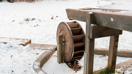 ruda de fusta marron 