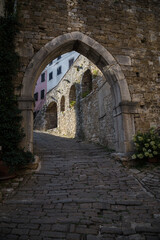 Fototapeta na wymiar Arch stone, European old town, medieval