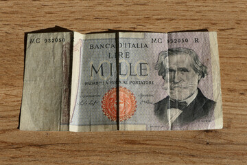 Ein alter 1000 Lire Schein aus Italien