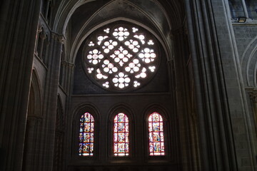 Fototapeta na wymiar La cathédrale protestante Notre Dame de Lausanne, construite au 13eme siècle, intérieur de la cathédrale, ville de Lausanne, canton de Vaud, Suisse