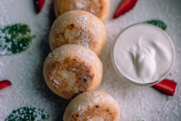 christmas cookies with cinnamon