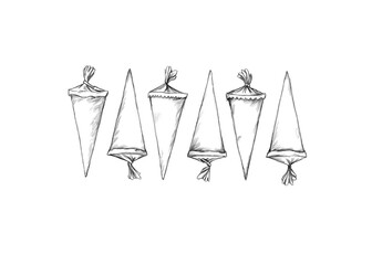 Sechs kleine Schultüten ohne Hintergrund