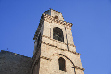 Fototapeta na wymiar Bari, Chesa di San Francesco, Campanile, campana, Sud, Puglia, Italia