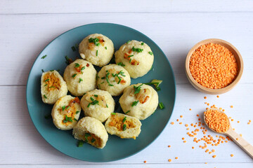 Millet dumplings stuffed with lentils