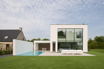 minimalist villa