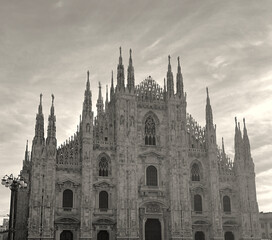 Fototapeta premium duomo di milano italy 