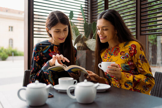 Female students meeting in a tearoom