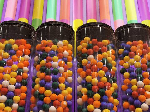 candy bubble gum jars