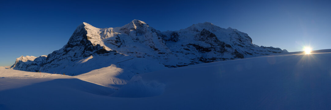 Setting sun at Kleine Scheidegg