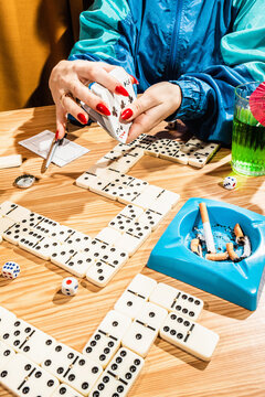Retirement table games night/bingo, yahtzee dominos