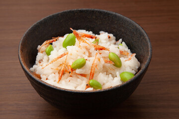 桜海老と枝豆のご飯