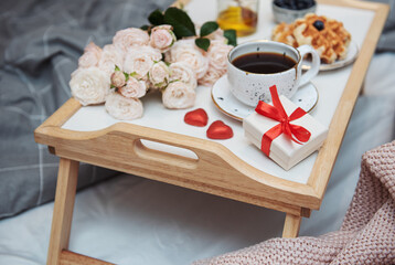Naklejka na ściany i meble Romantic breakfast in bed