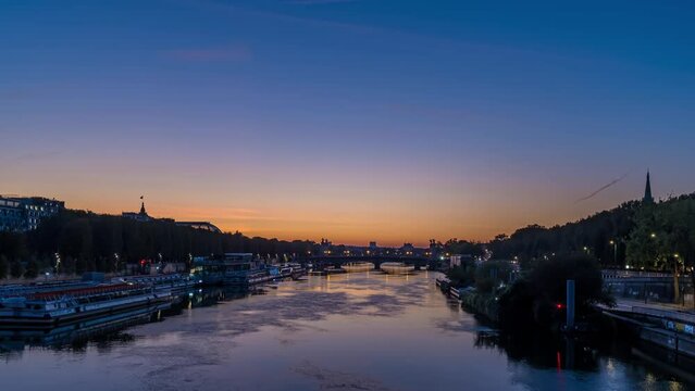 Summer Sunrise Over Paris Touristic Center Seine River Bridges Traffic Boats