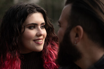 Pareja de enamorados en el día de San Valentín