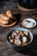 Food therapy nourishing soup Gastrodia elata pig bone soup