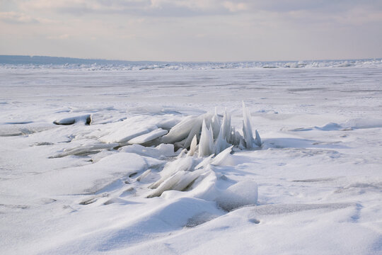 ice, climate, weather, arctic, north, icy, white, iceberg, journey, textured, crystal, blocks, february, floe, glacier, january, scenic, breaking, climate change, exploration, horizon, huge, image.