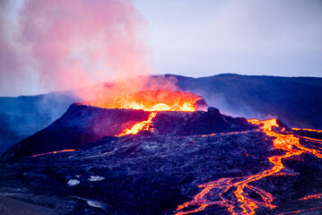 2021 08 19 Fagradalsfjall volcano and lava 19 - obrazy, fototapety, plakaty