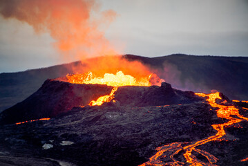 2021 08 19 Fagradalsfjall volcano and lava 24