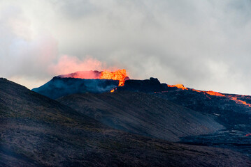 2021 08 19 Fagradalsfjall volcano and lava