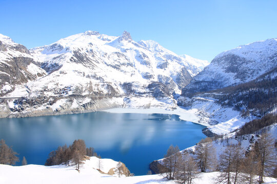 Lake of the Chevril, an amazing natural site in the french Alps, Tignes, Savoie