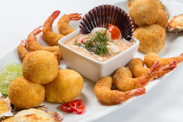 Peruvian food: Piqueo caliente.