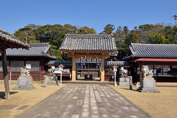 亀岡神社「楼門」