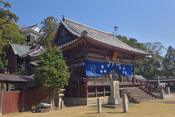 亀岡神社「拝殿」