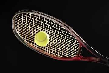 tennis racket with ball