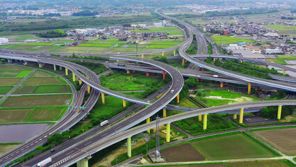 高速道路のジャンクション　空撮