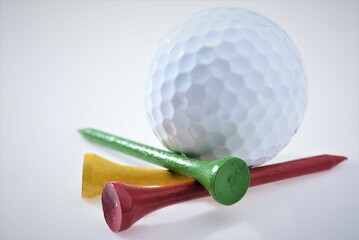 golf ball and tee