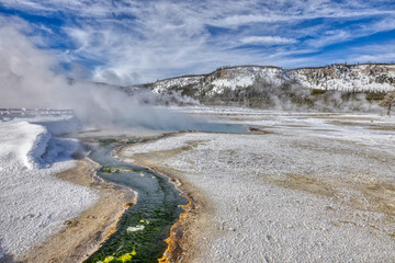 Yellowstone Winter Images 2022, West Yellow Stone, Geysers, Bison, Snow, Ice, Waterfalls Coyotes, Swans, Volcanic Features