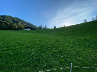 Schlinglberg Schwaz Inntal Tuxer Alpen Tirol Österreich im Spätsommer Herbst 